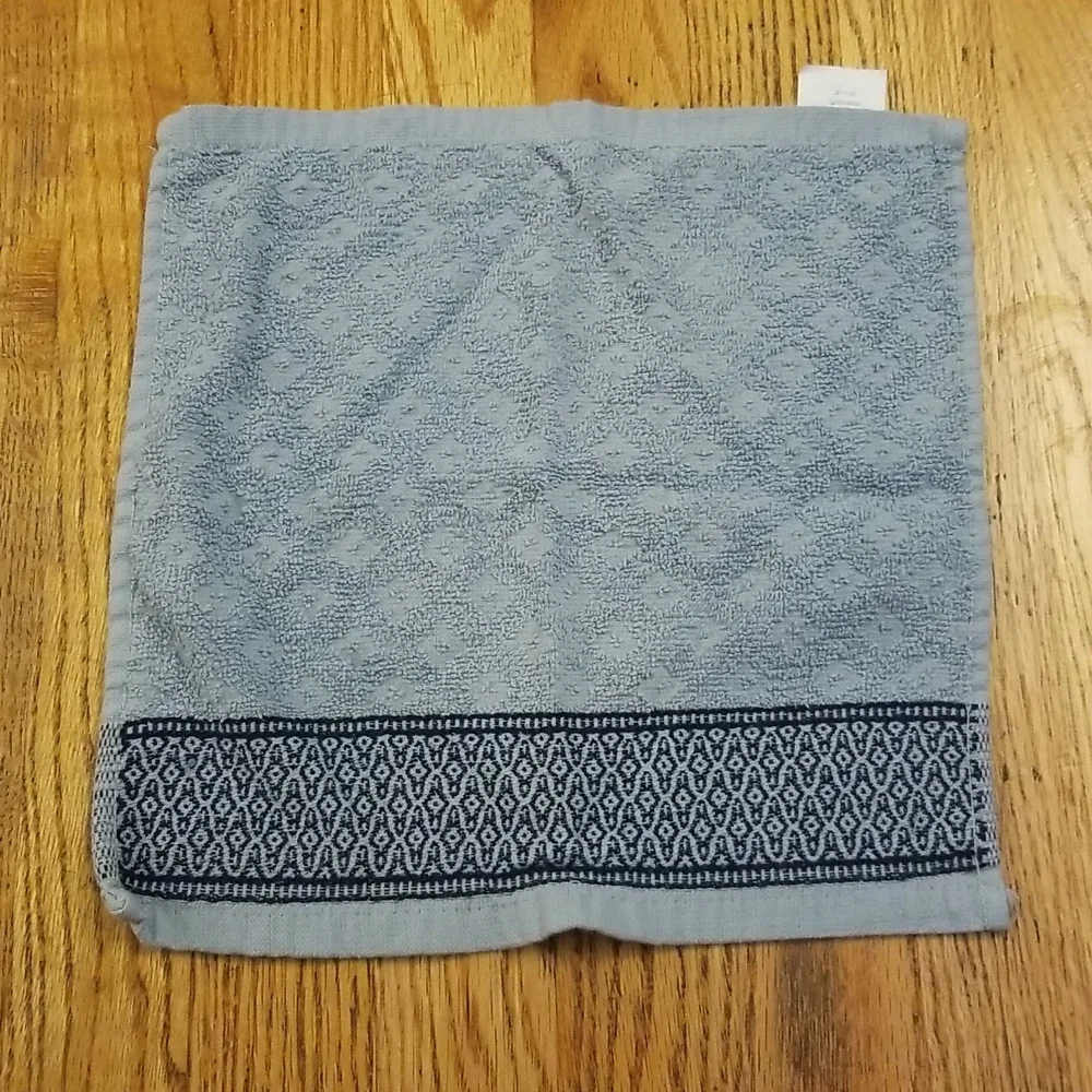 Bellisima blue wash cloth